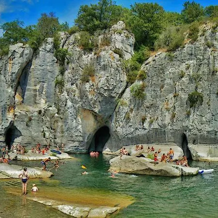 Au Pieds Des Gorges De L'ardeche 別荘 *