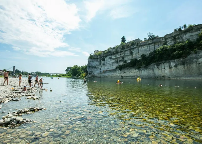 Casa de Férias Au Pieds Des Gorges De L'ardeche *